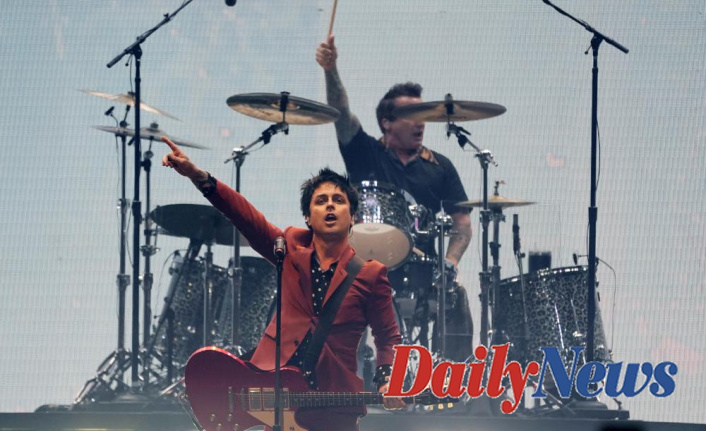 Miley Cyrus, Green Day span decades in pre-Super Bowl show