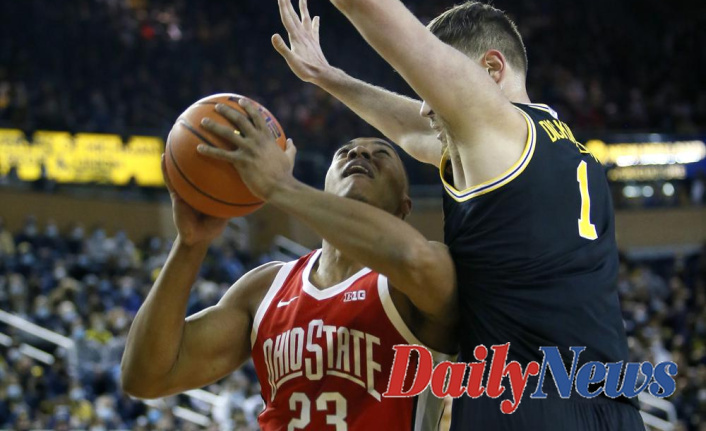 No. 16 Ohio State gets its footing at Michigan, which is 68-57