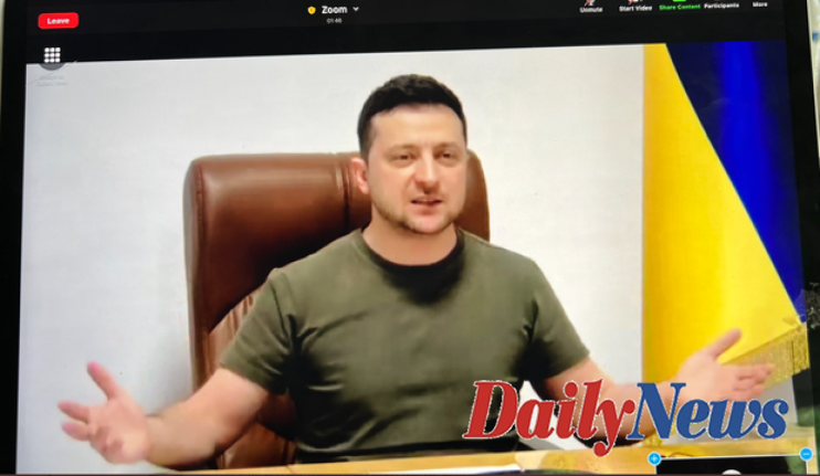 Zoom call with Congress: Zelensky asks for fighter planes