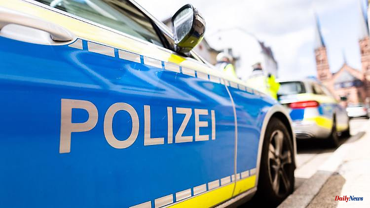 Baden-Württemberg: mother forgets toddler on the bus: police patrol helps