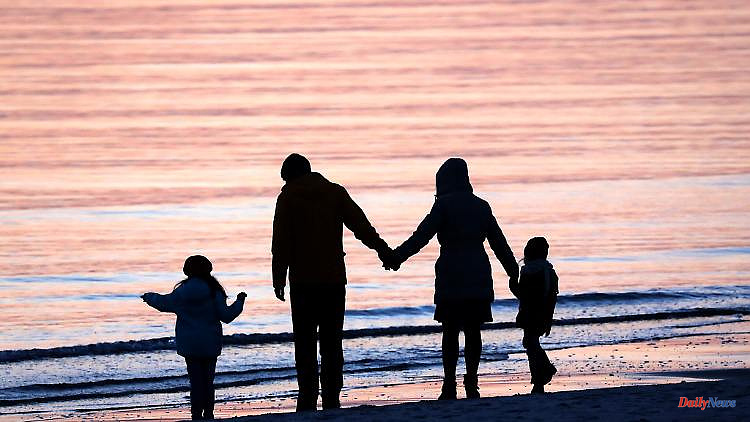 Baden-Württemberg: More fathers receive parental allowance in the southwest