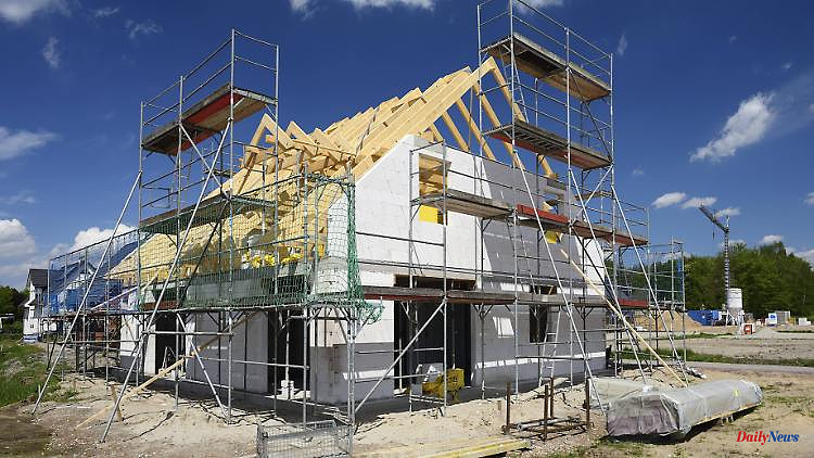 Additional claims possible: Hard times are dawning for property developers and customers