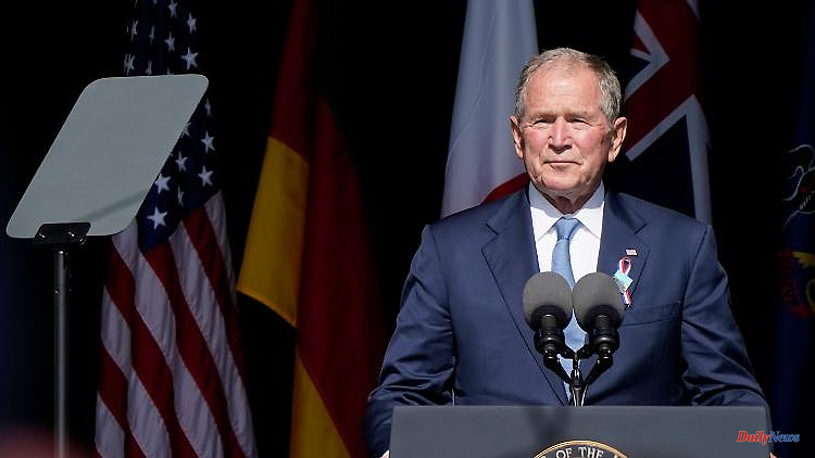 Embarrassing lapse in public: Bush condemns invasion of Iraq - and means Ukraine