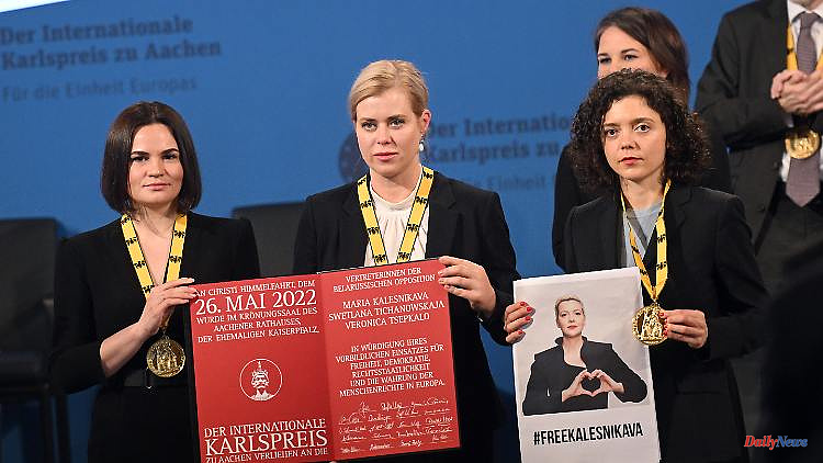 Belarus activists honored: Charlemagne Prize for "Bravest Women in Europe"