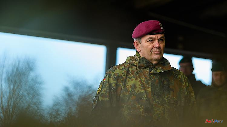 Deficits in NATO deployment noticeable: Army inspector: Bundeswehr lacks tap-proof radios