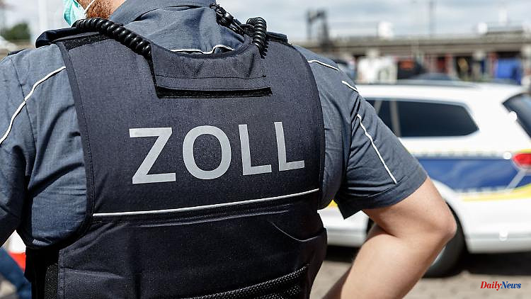 Mecklenburg-Western Pomerania: Authorities stop drivers with several kilos of drugs in Rostock