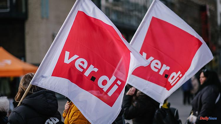 North Rhine-Westphalia: Verdi: Airport chaos also possible over Pentecost
