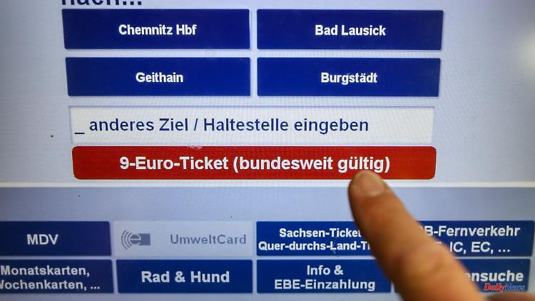 Baden-Württemberg: 9-euro ticket should also be valid in intercity trains on the Gäubahn