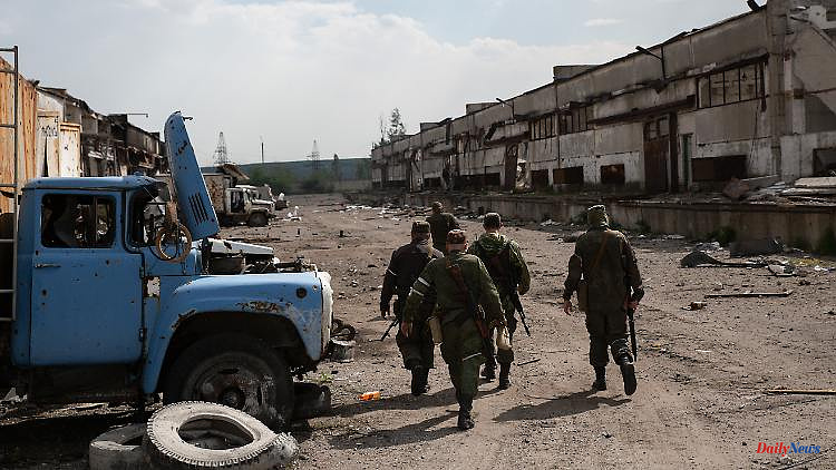 After the fall of Mariupol: Ukraine reports massive fighting in the Donbass