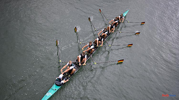 Except for the eighth, nobody wins: German parade boat outclasses competition