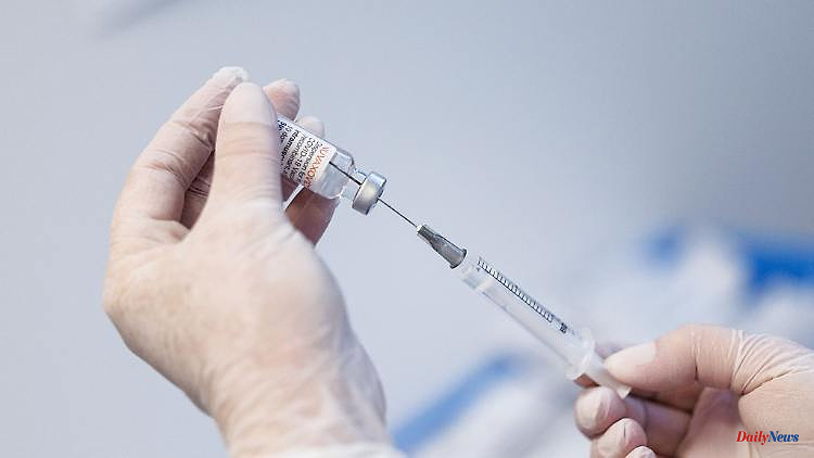 Bavaria: Holetschek criticizes the federal government for regulating the vaccination status