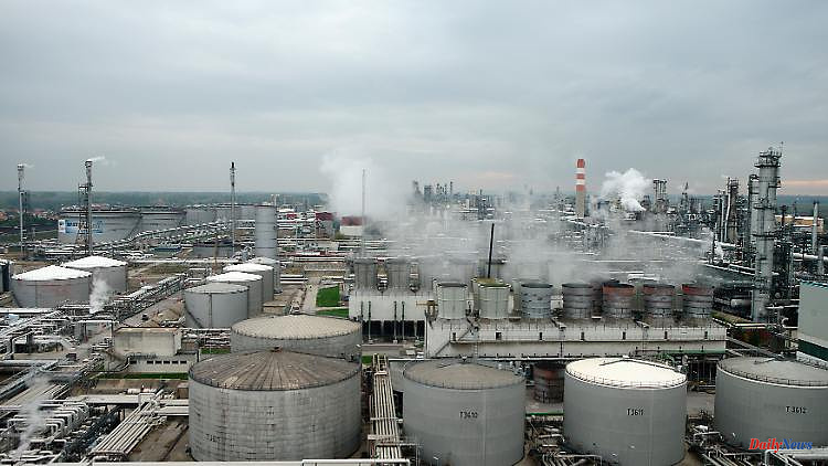 State has to tap storage: Breakdown in OMV refinery - Vienna releases reserves
