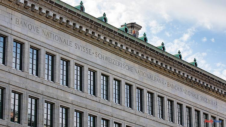 First increase since 2015: Swiss interest hammer puts stock exchanges under pressure