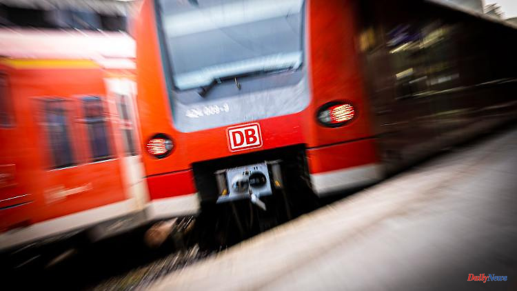 Baden-Württemberg: 9-euro ticket: railway association warns of the upcoming holiday
