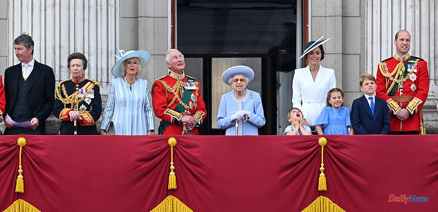 Elizabeth II and members of the royal family cheered from Buckingham's balcony during a historic jubilee