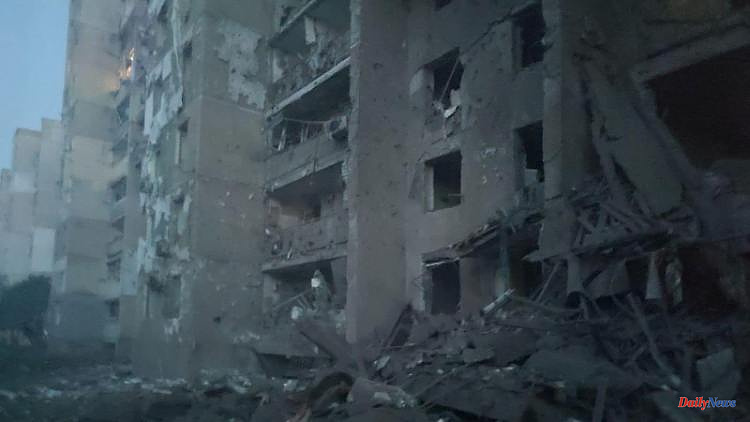Rocket fire in Odessa region: More than 17 dead in attacks on residential buildings
