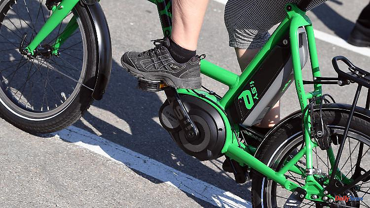 More design, less safety?: Pedelecs should become cooler for young people