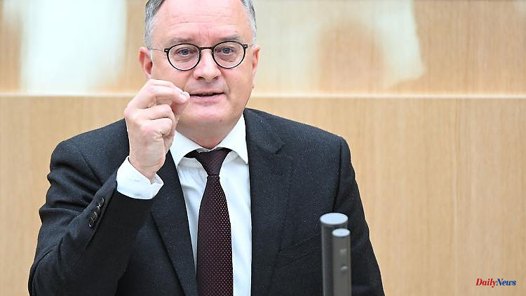 Baden-Württemberg: Stoch advocates incentives instead of compulsory social service