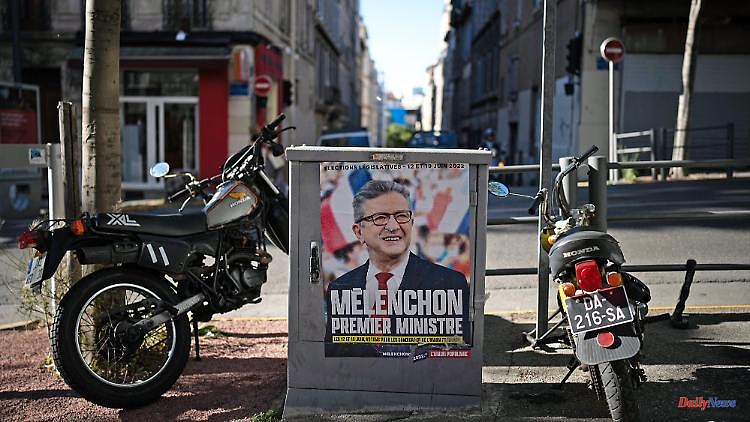 Close parliamentary elections: the French determine Macron's creative power