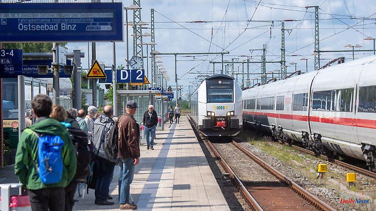Mecklenburg-Western Pomerania: full streets and trains expected at Pentecost