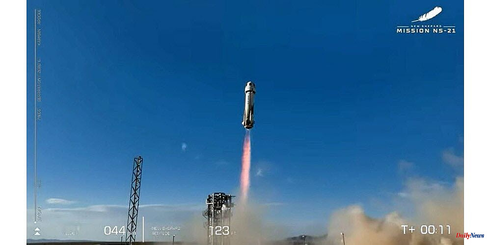 Unusual. Pictures from Blue Origin's fifth spacetourism flight