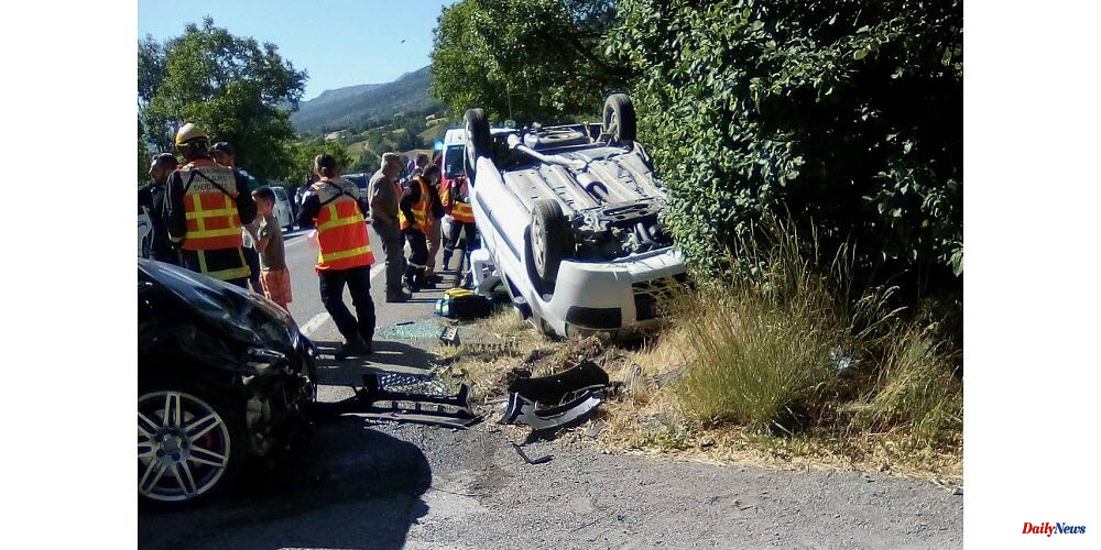 Montgardin / Chorges. Hautes-Alpes: Three people were injured in a collision involving two cars on the RN94