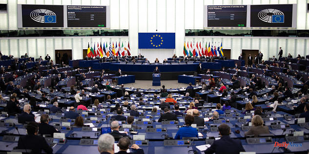 Two European Parliament committees reject the use of the "green" label for nuclear and gas.