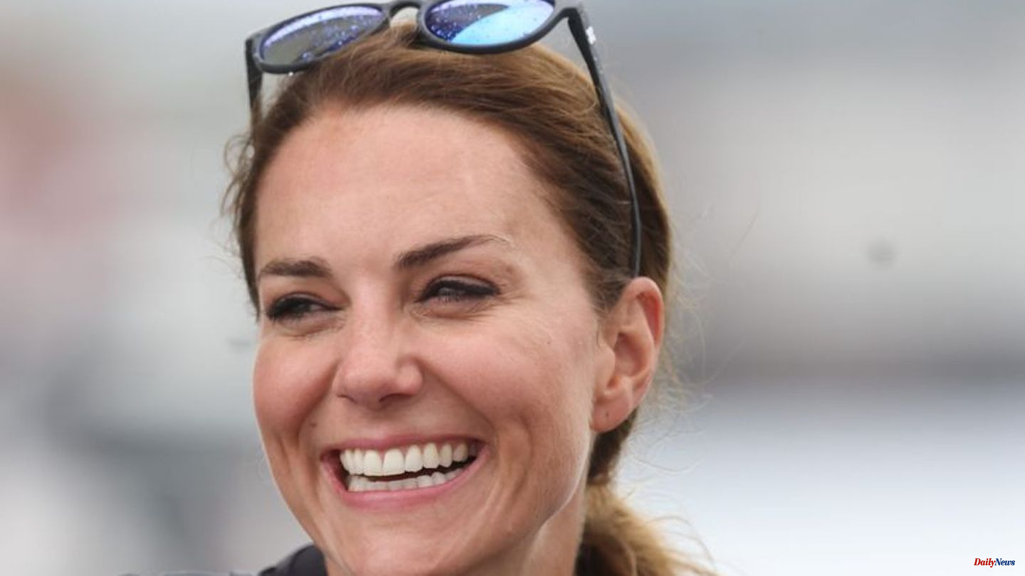 British Royals: Duchess Kate sails off Plymouth with a British team