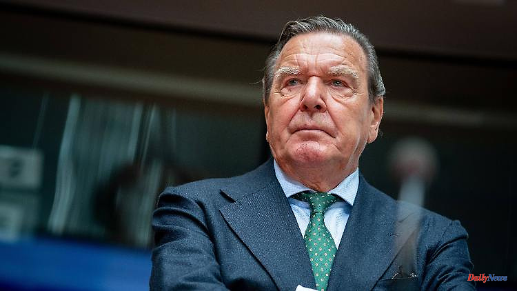 From SPD idol to pariah: Gerhard Schröder's expulsion from the party is now being negotiated