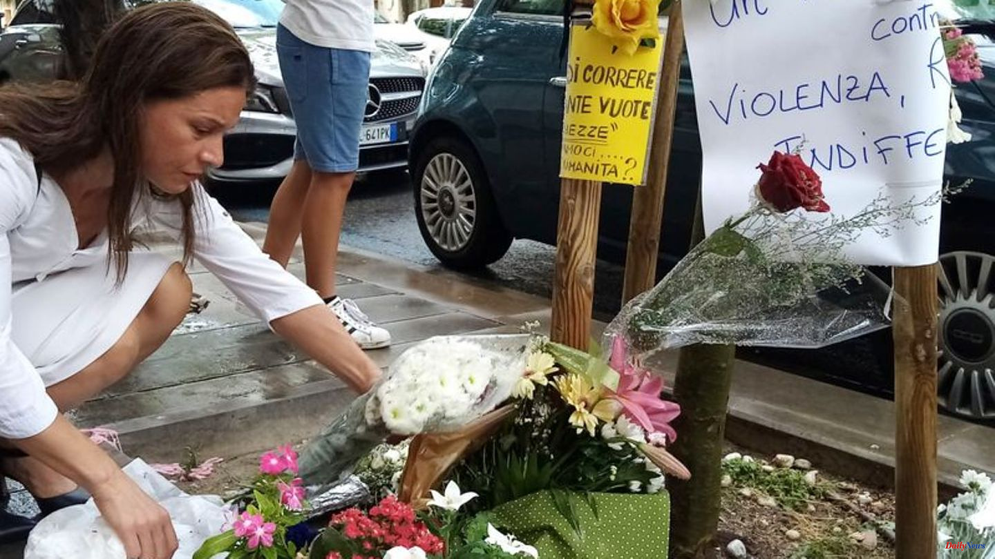 Civitanova Marche: Italy: Nigerian street vendor killed