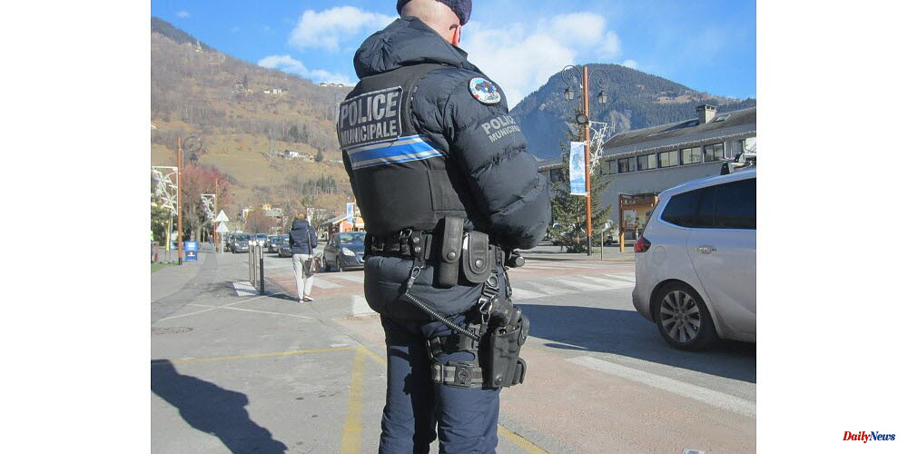 Savoy. Bourg-Saint-Maurice's municipal police have been disarmed as of today