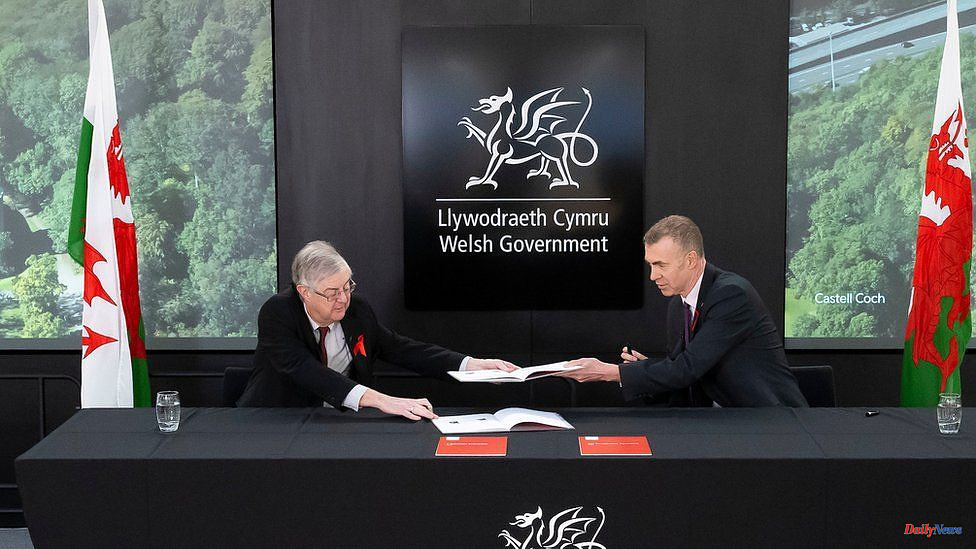 Y Ceidwadwyr yn cwestiynu'r berthynas rhwng Plaid Cymru a Llywodraeth Cymru