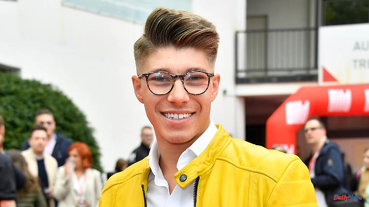 "Happily engaged": DSDS winner Davin Herbrüggen comes out