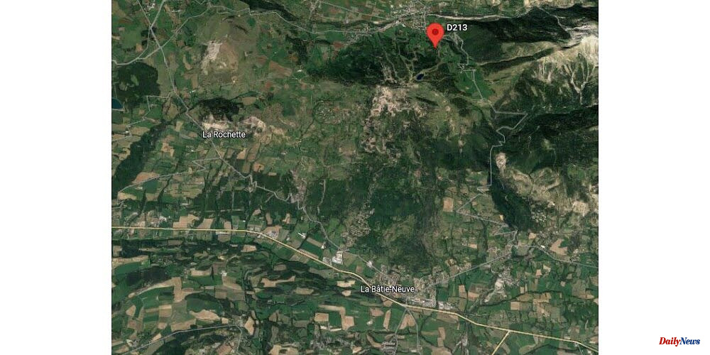 High mountains. A 50-year-old woman is in absolute need after a motorcycle accident in La Batie-Neuve