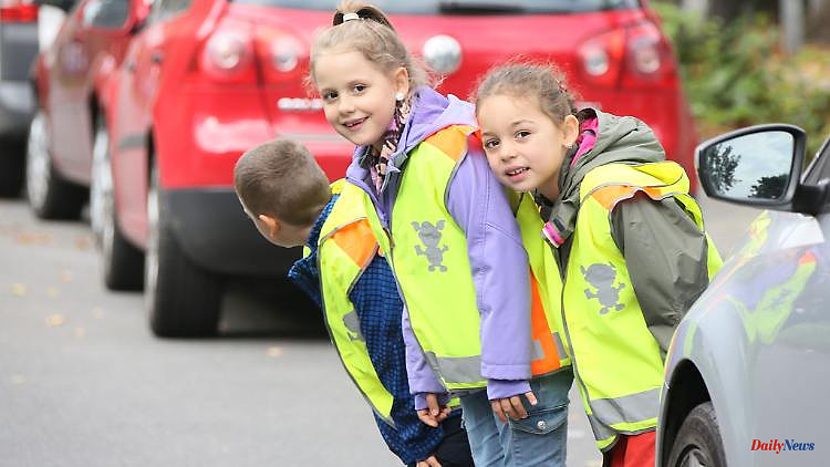Bavaria: increase in accidents on the way to school: reflectors should protect