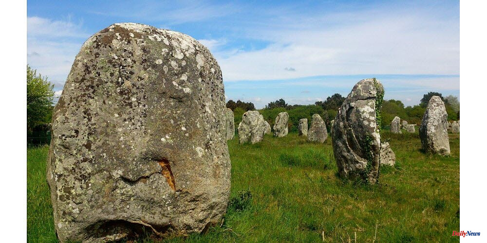 Finistere. Four people were injured in a lift of menhir
