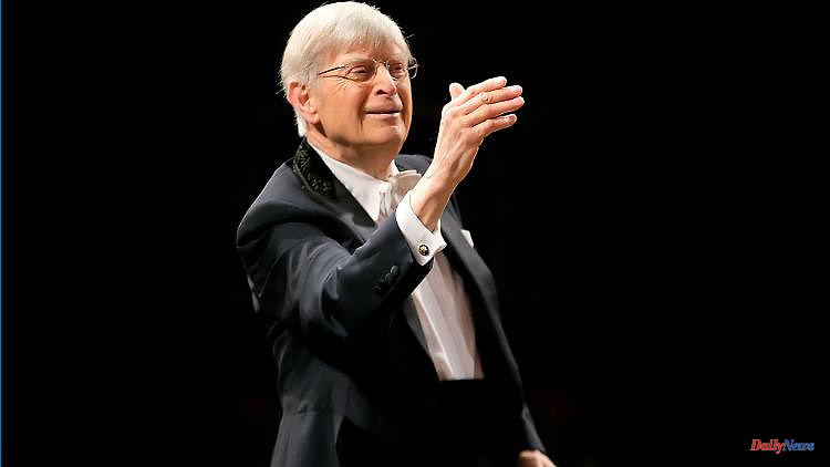 Saxony: Blomstedt with Gustav Mahler Youth Orchestra in Dresden