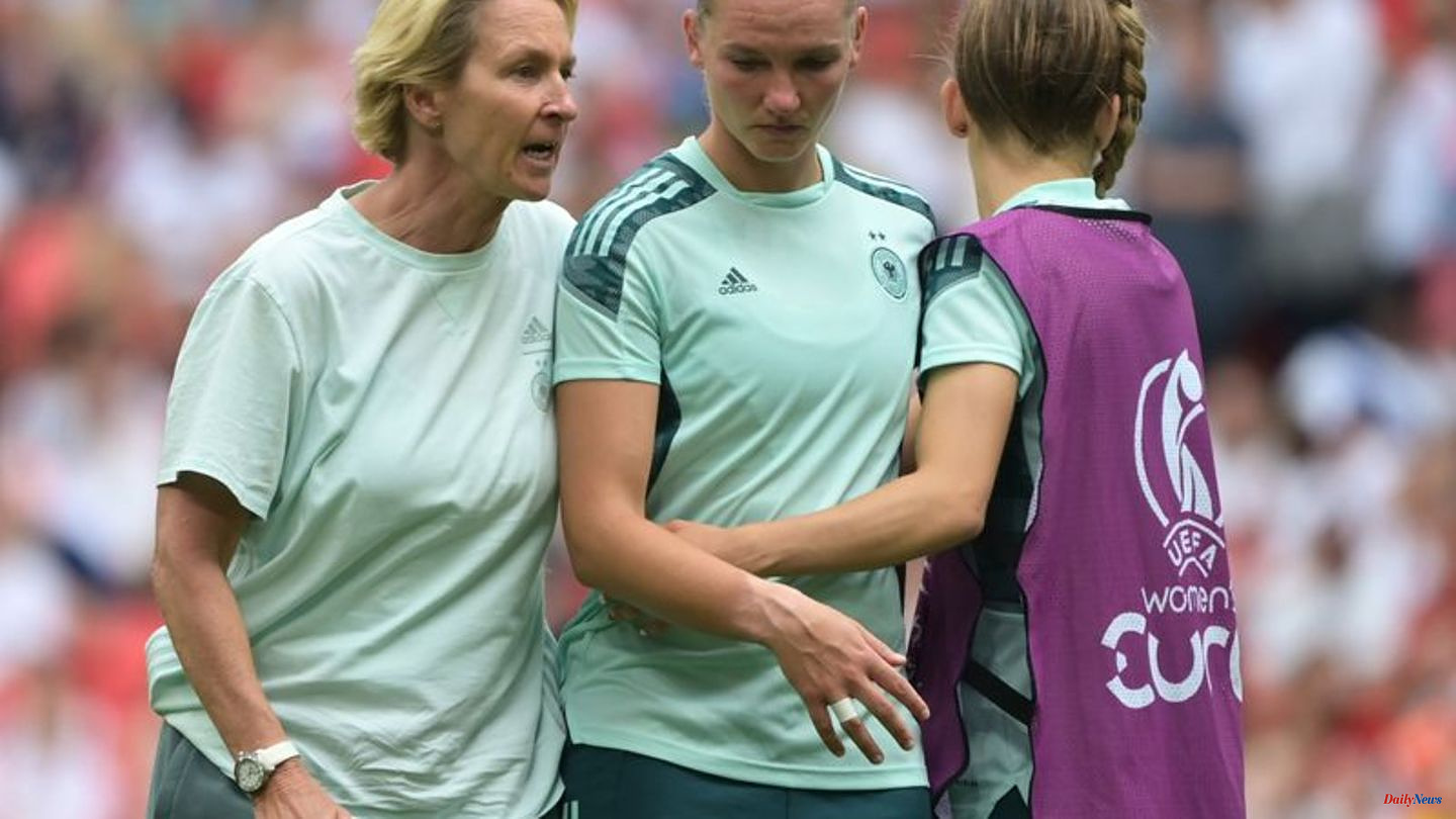 Women's football: Immediately before the EM final: DFB captain Popp falls out