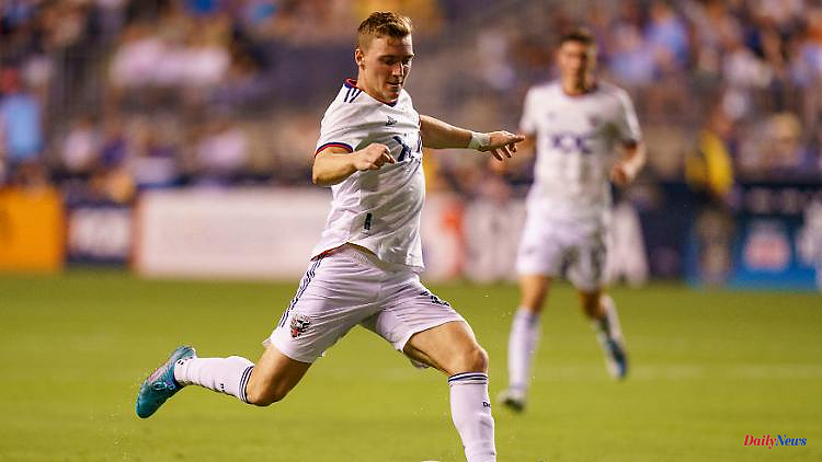 Gressel leaves the Rooney club: MLS star is surprised by his own transfer