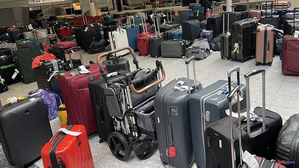 Heathrow Airport: Passenger describes chaos as flights delayed