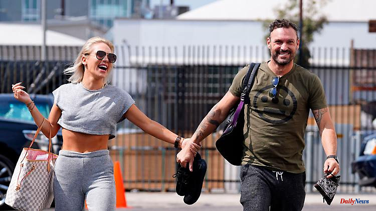 Sharna Burgess shares baby happiness: Brian Austin Green becomes a father again