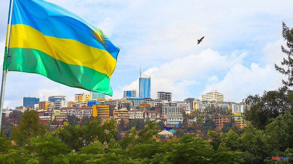 What is the purpose of sending asylum seekers to Rwanda?