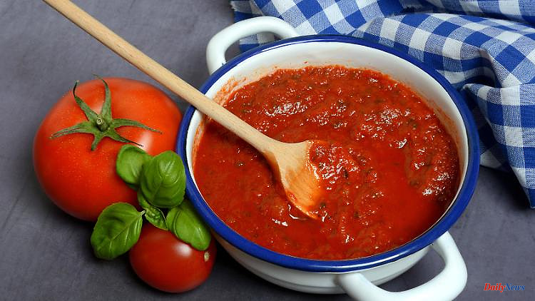 Tomato sauces in the eco-test: Well-known organic brand rattles through