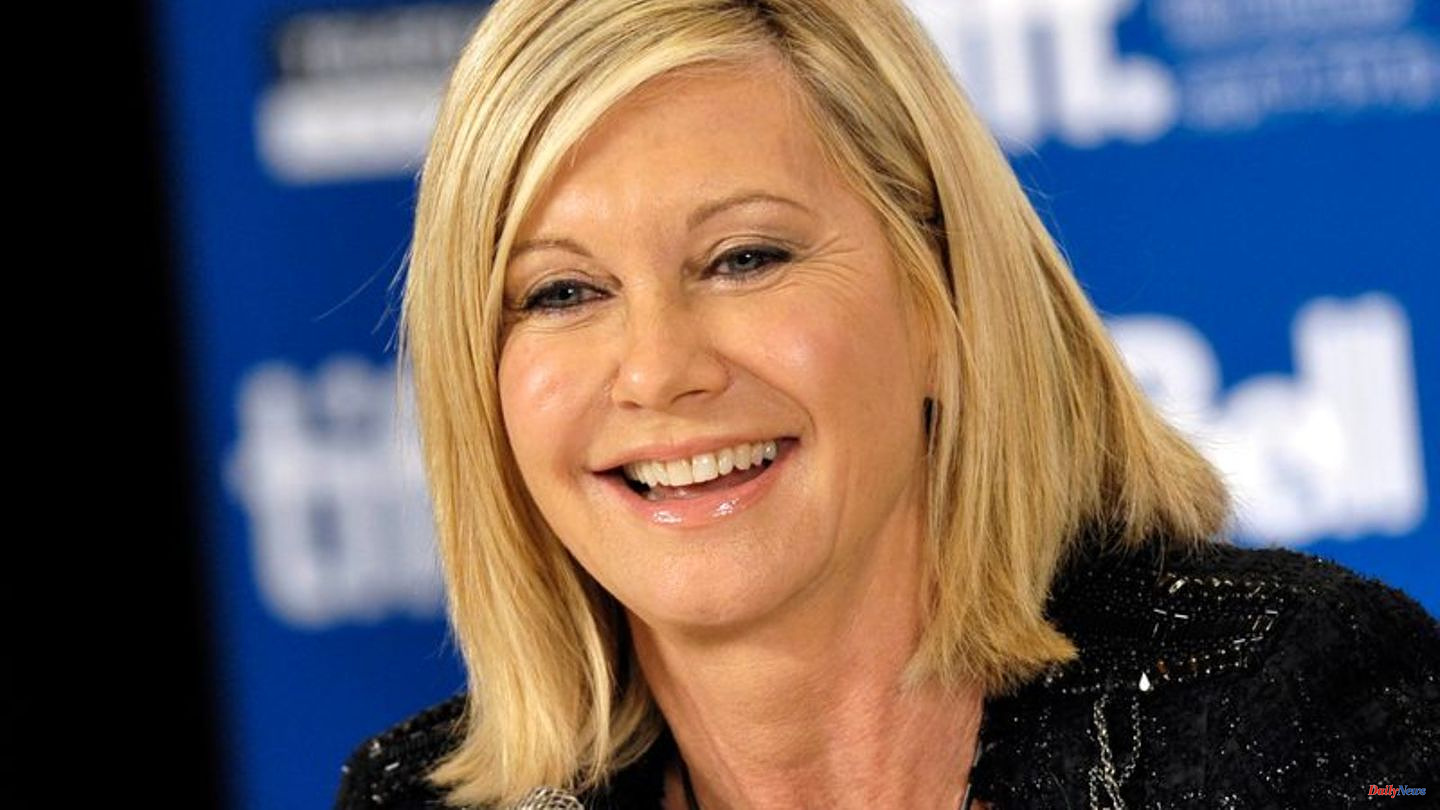 People: Mourning for "Grease" star Olivia Newton-John