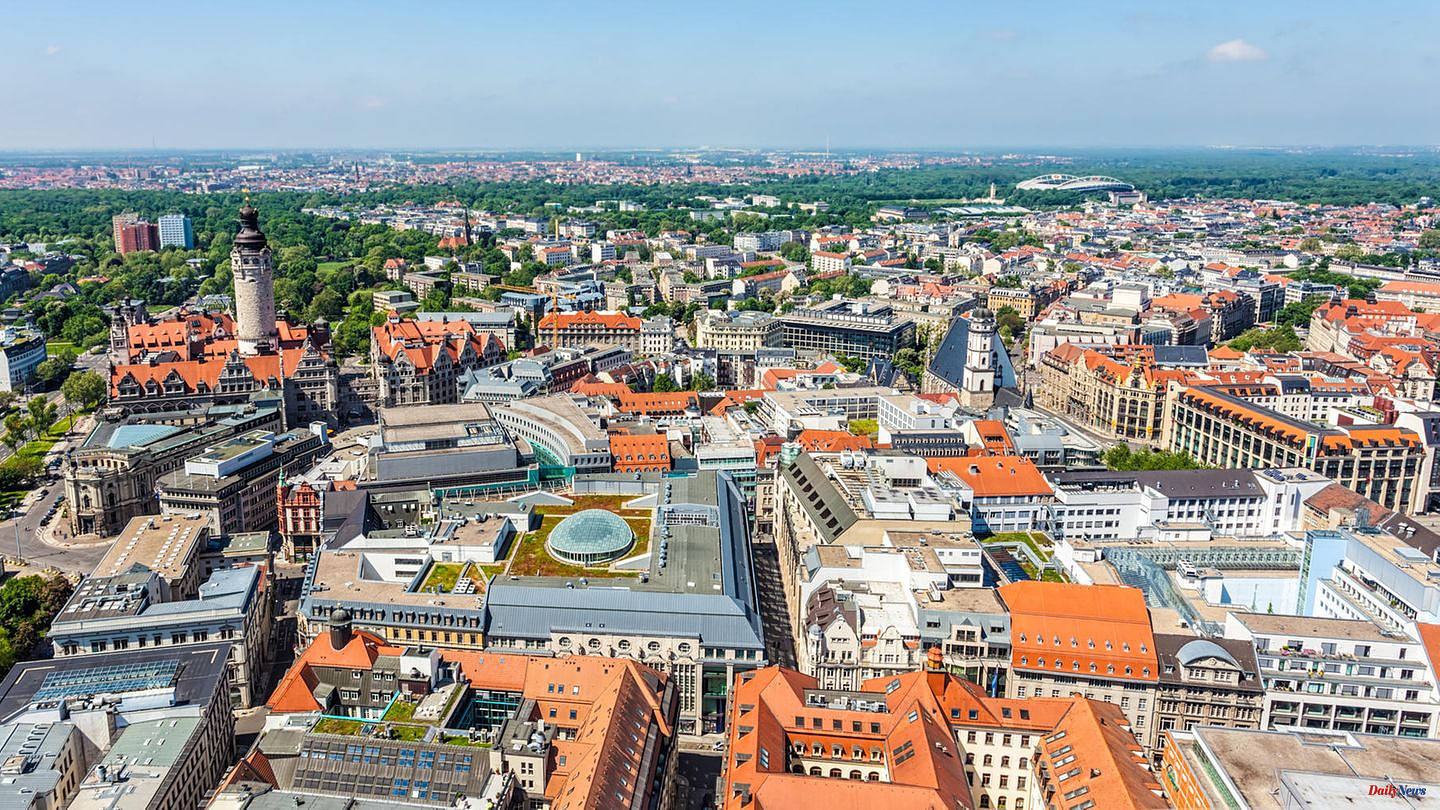 Heat in the city: Tree felling ban and handle pumps: How Leipzig could get cooler