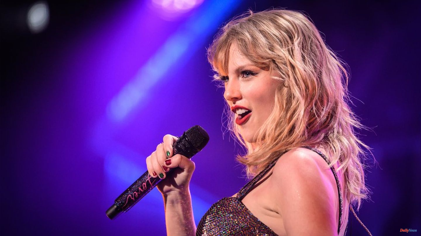 Taylor Swift: Your spokesman comments on private jet criticism