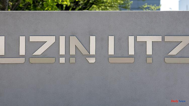 Baden-Württemberg: Uzin Utz increases sales in the first half of the year: profit decline
