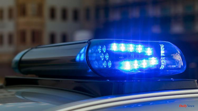Baden-Württemberg: collision with car: 17-year-old motorcyclist dies