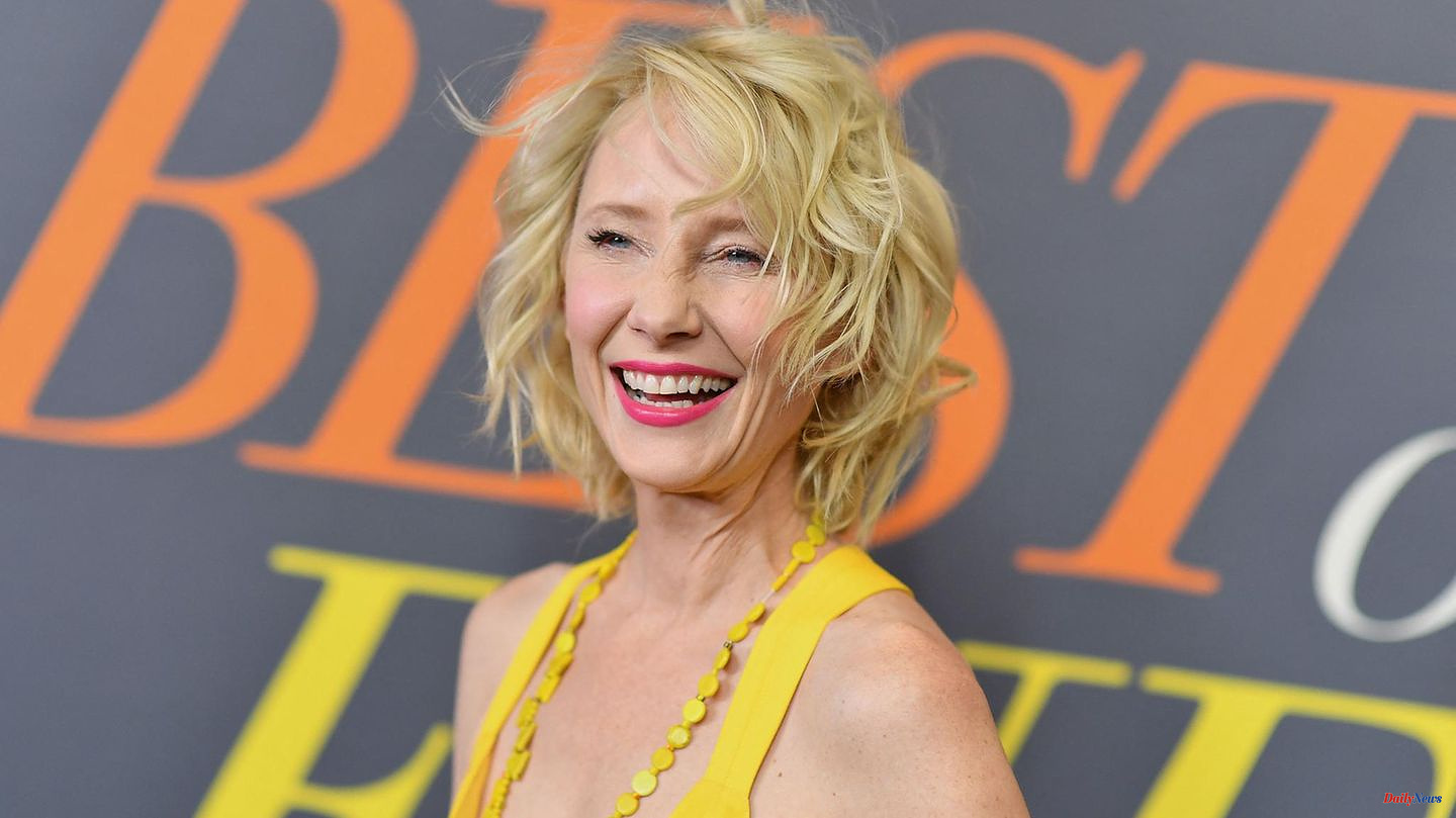 Friends pray for recovery: Anne Heche apparently in "stable condition" after car accident