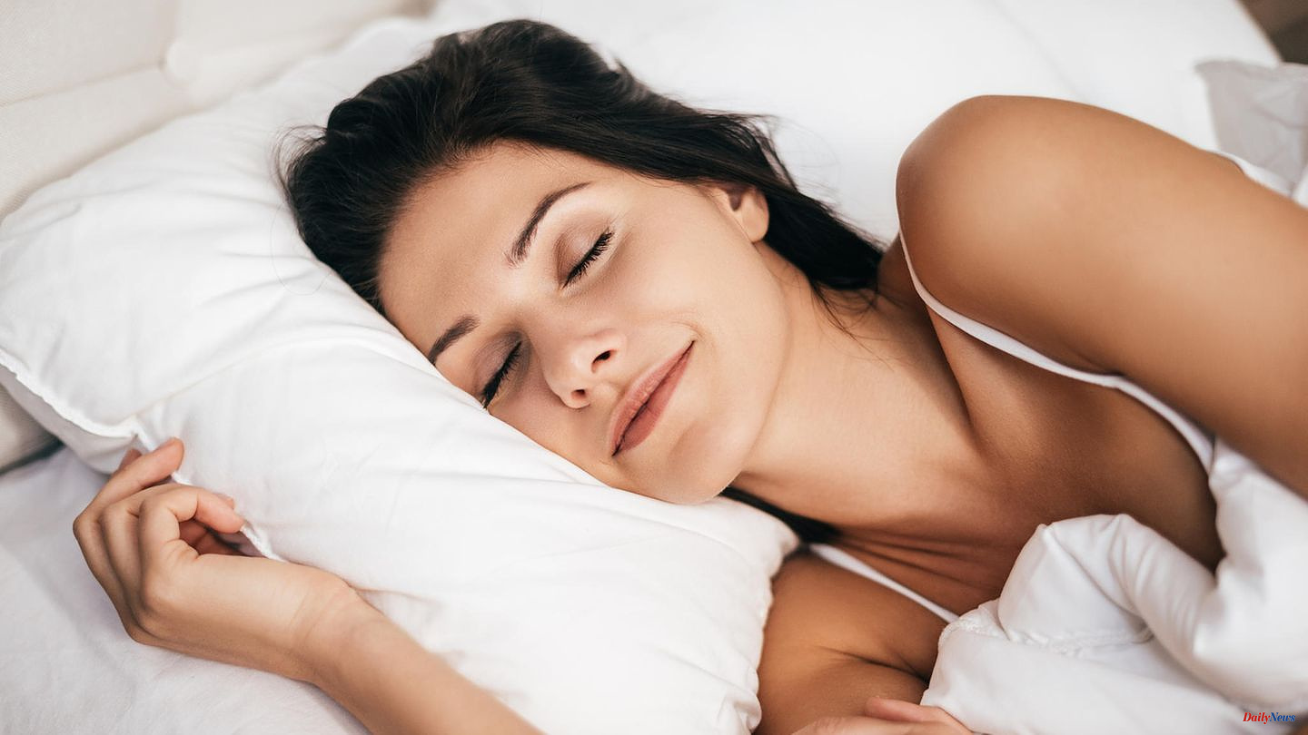 Sleep better: That’s why cooling pillows increase sleeping comfort – especially on warm days